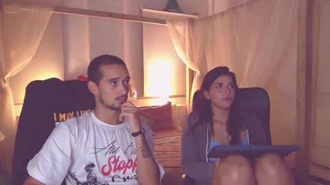 Snapshot of lailaasher chatting on 11.15.25 lailaasher online show from 11.15.25