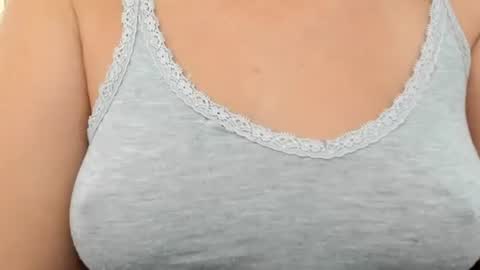 Snapshot of lailasensu chatting on 01.09.26 LAILA online show from 01.09.26