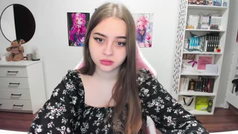 Kira online show from 01.04.25