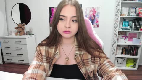 Kira online show from 01.30.25