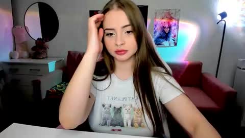 Kira online show from 10.03.25