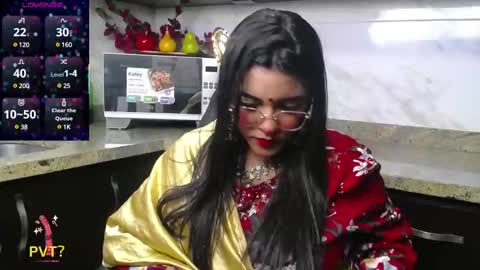 Snapshot of lakshmirani617378 chatting on 03.11.25 Laskhmirani online show from 03.11.25