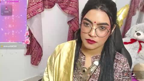 Snapshot of lakshmirani617378 chatting on 12.19.25 Laskhmirani online show from 12.19.25