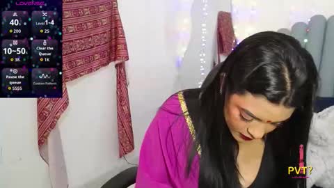 Snapshot of lakshmirani617378 chatting on 03.18.26 Laskhmirani online show from 03.18.26