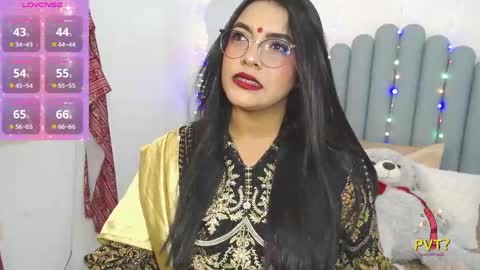 Snapshot of lakshmirani617378 chatting on 04.20.26 Laskhmirani online show from 04.20.26