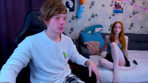 Snapshot of laksmrrr chatting on 01.06.25 Lu Alex online show from 01.06.25