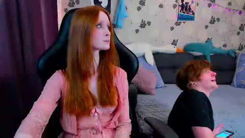 Snapshot of laksmrrr chatting on 01.26.25 Lu Alex online show from 01.26.25