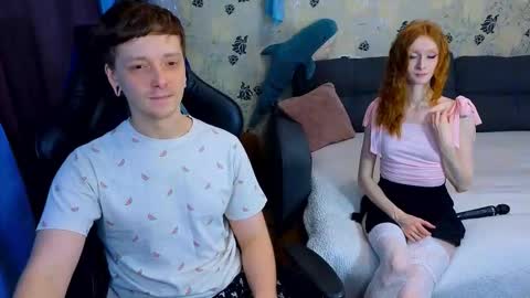 Snapshot of laksmrrr chatting on 01.12.26 Lu Alex online show from 01.12.26