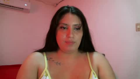 Snapshot of lala_gomez01 chatting on 02.22.25 laura gomez online show from 02.22.25