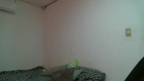 Snapshot of lala_gomez01 chatting on 02.25.25 laura gomez online show from 02.25.25
