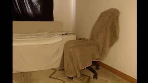 Snapshot of lala_my chatting on 04.06.26 LalaMy online show from 04.06.26