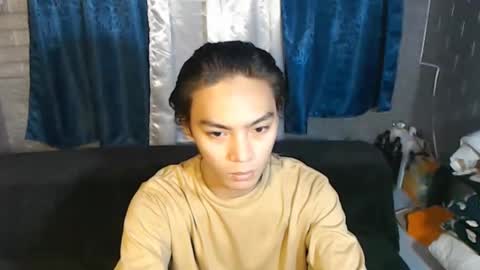 Snapshot of lalakinghugecock_2 chatting on 01.02.25 lalakinghugecock_2 online show from 01.02.25