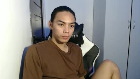 Snapshot of lalakinghugecock_2 chatting on 09.08.25 lalakinghugecock_2 online show from 09.08.25