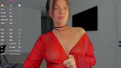 Lallie  online show from 03.28.26