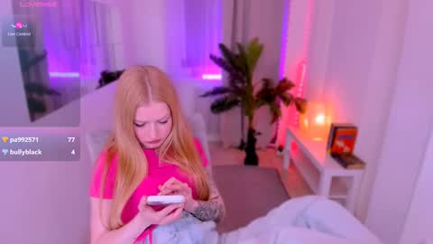 Laly online show from 03.09.25