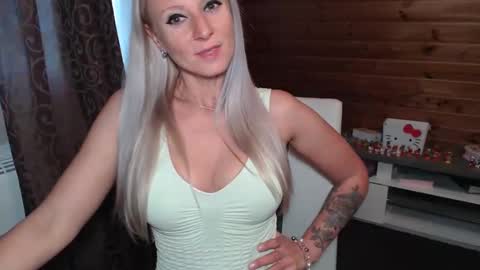 LaMadrina006 online show from 05.11.26