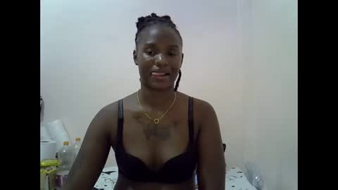 Snapshot of lamensha chatting on 09.09.25 lamensha online show from 09.09.25