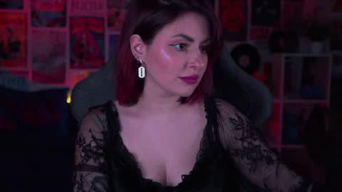 just call me Lana  and her security online show from 12.13.24