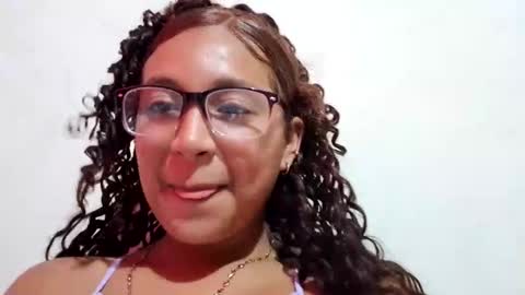 Snapshot of lana__trebol chatting on 12.19.25 Lana online show from 12.19.25