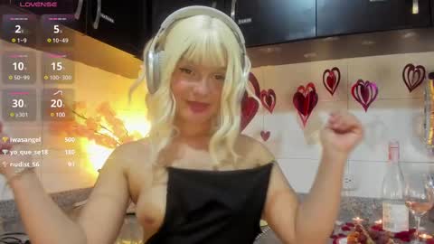  Lana  online show from 02.14.25