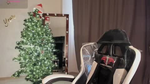 Lana online show from 01.24.25