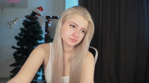 Lana online show from 02.13.25