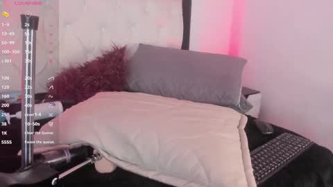 Lana online show from 10.26.25