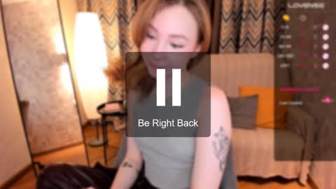 Snapshot of lanablu_ chatting on 01.24.25 Lana online show from 01.24.25
