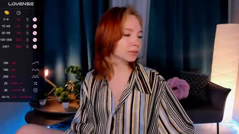 Snapshot of lanablu_ chatting on 03.03.25 Lana online show from 03.03.25