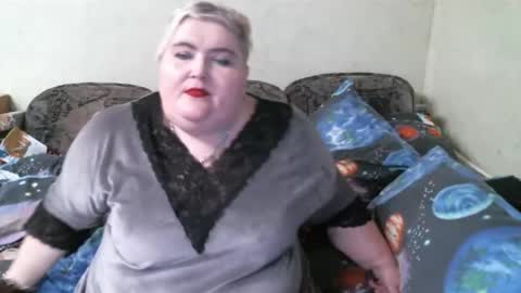 lanacat555 online show from 02.21.25