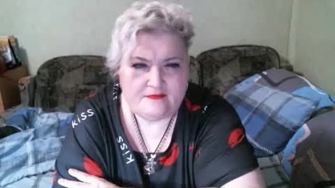 lanacat555 online show from 09.17.25