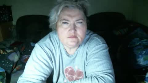 lanacat555 online show from 10.16.25