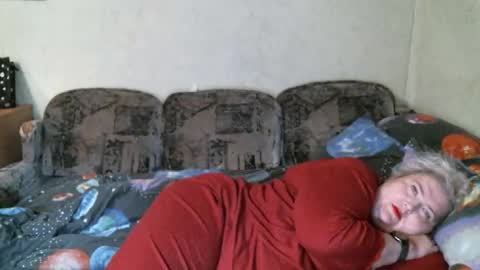 lanacat555 online show from 10.17.25