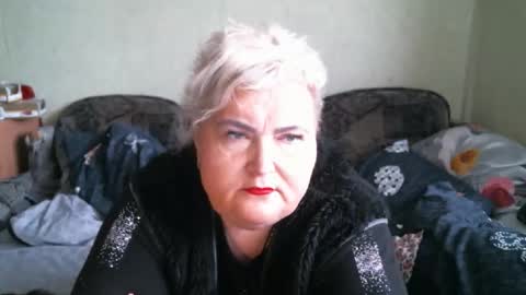 lanacat555 online show from 12.15.25