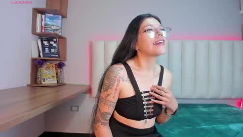 Snapshot of lanadelrey_1 chatting on 02.22.26 Lana online show from 02.22.26