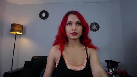 Snapshot of lanadoux_ chatting on 12.01.24 Mistress Lana online show from 12.01.24