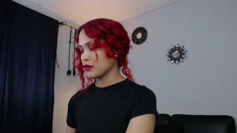 Snapshot of lanadoux_ chatting on 01.09.25 Mistress Lana online show from 01.09.25
