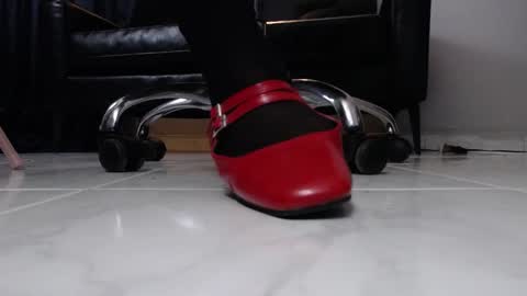 Snapshot of lanadoux_ chatting on 03.06.25 Mistress Lana online show from 03.06.25