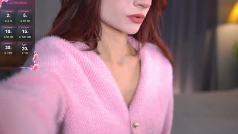 Lauretta online show from 12.28.24