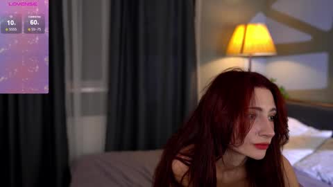 Lauretta online show from 01.08.25