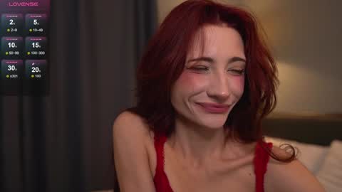 Lauretta online show from 01.12.25