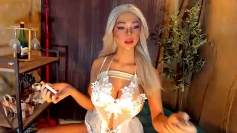 Snapshot of lanajarae chatting on 07.18.26 lanajarae online show from 07.18.26