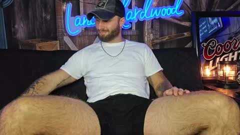 Snapshot of lancehardwood222 chatting on 09.12.25 LANCE online show from 09.12.25