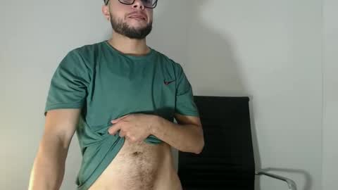 Snapshot of landonrush chatting on 09.16.25 LandonRush online show from 09.16.25