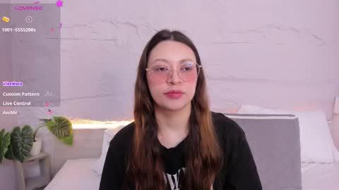 Snapshot of lanna_18_ chatting on 03.05.26 Lanna online show from 03.05.26