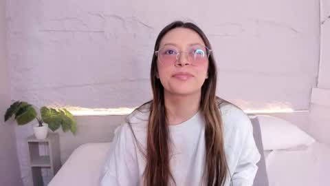 Snapshot of lanna_18_ chatting on 03.25.26 Lanna online show from 03.25.26