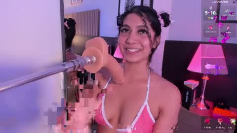 Snapshot of lanna_doll_ chatting on 04.17.26 Lanna 4 online show from 04.17.26