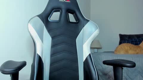 Lanna online show from 02.28.25