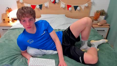 Fandi online show from 11.12.25