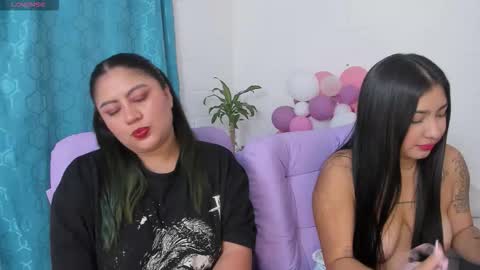 lapeligrosa_ online show from 12.19.25